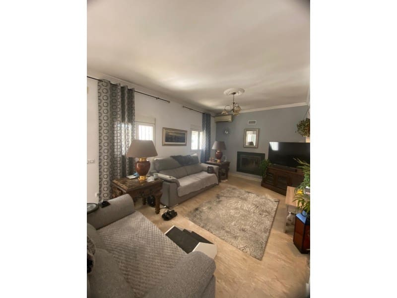 3 quarto Moradia para venda em Oria com garagem - 220 000 € (Ref: 9777190)