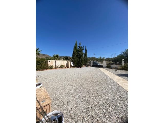 3 slaapkamer Villa te koop in Oria met garage - € 220.000 (Ref: 9777190)