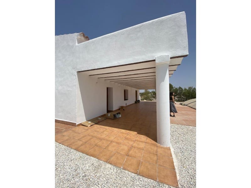 5 bedroom Finca/Country House for sale in Puerto Lumbreras with garage - € 289,000 (Ref: 9777191)