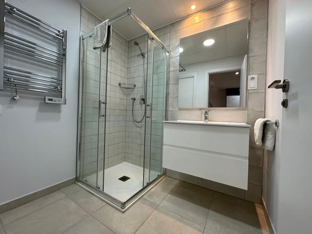 2 sypialnia Apartament do wynajęcia w San Juan de los Terreros, Pulpí z basenem garażem - 1 000 € (Ref: 9777194)