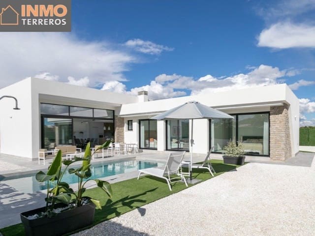 3 Zimmer Villa zu verkaufen in Calasparra mit Pool Garage - 262.000 € (Ref: 9777195)