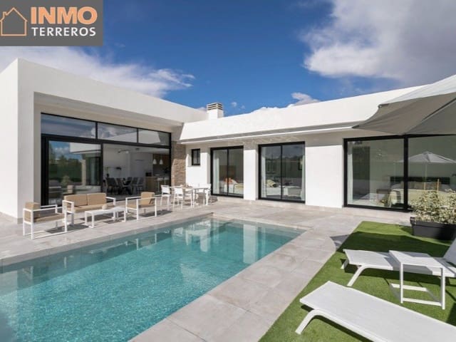 3 Zimmer Villa zu verkaufen in Calasparra mit Pool Garage - 262.000 € (Ref: 9777195)