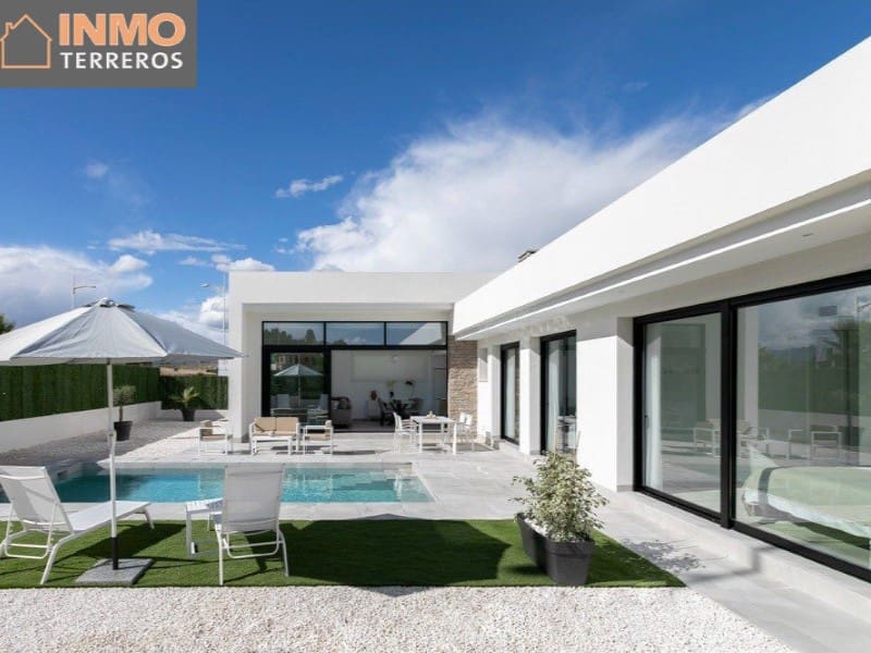 3 bedroom Villa for sale in Calasparra with pool garage - € 262,000 (Ref: 9777195)