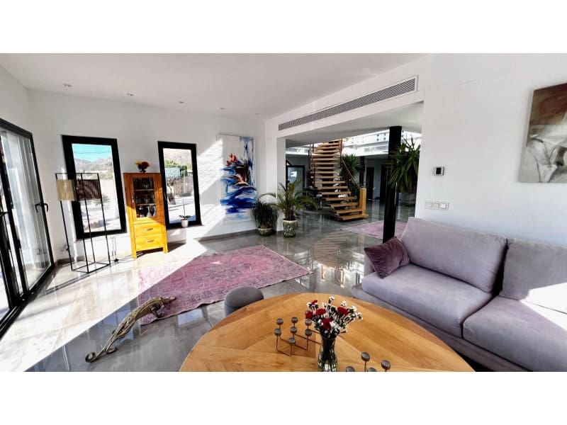 3 Zimmer Villa zu verkaufen in San Juan de los Terreros mit Pool Garage - 795.000 € (Ref: 9777197)