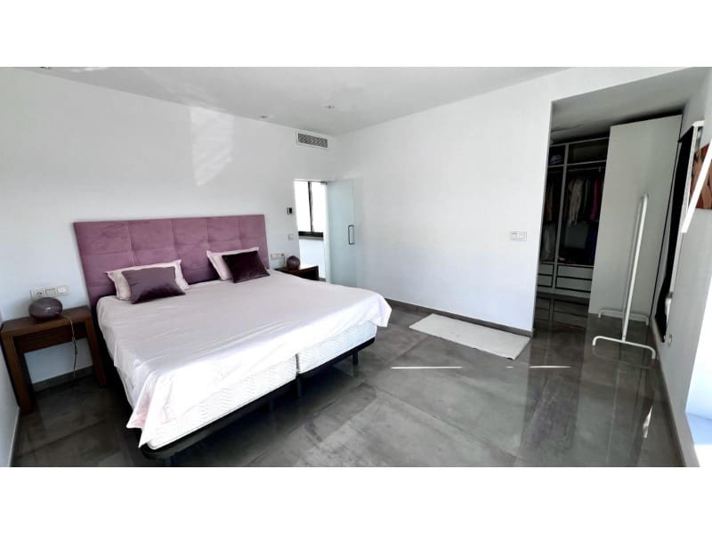 3 Zimmer Villa zu verkaufen in San Juan de los Terreros mit Pool Garage - 795.000 € (Ref: 9777197)