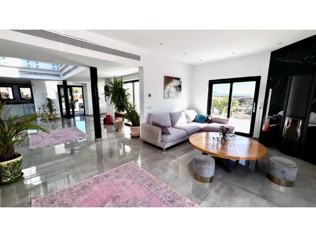 3 slaapkamer Villa te koop in San Juan de los Terreros, Pulpí met zwembad garage - € 795.000 (Ref: 9777197)