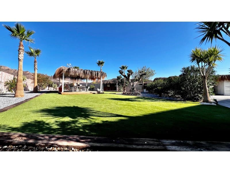 3 Zimmer Villa zu verkaufen in San Juan de los Terreros mit Pool Garage - 795.000 € (Ref: 9777197)