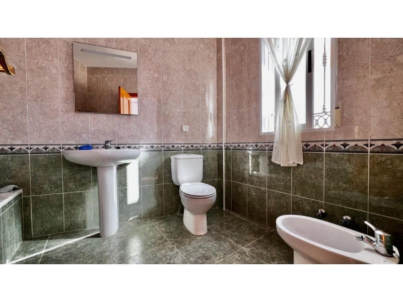 3 bedroom Townhouse for sale in San Juan de los Terreros with garage - € 299,999 (Ref: 9777198)