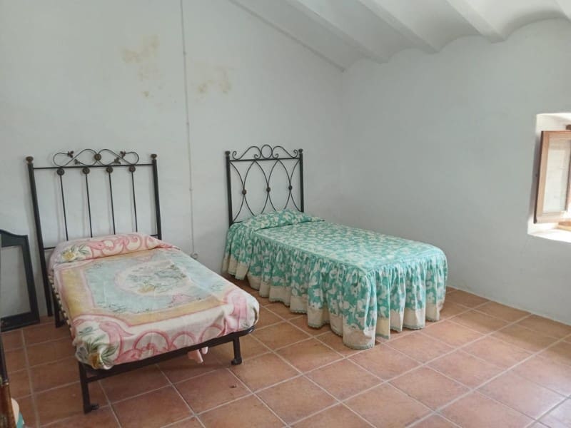 7 bedroom Finca/Country House for sale in Velez-Blanco with garage - € 395,000 (Ref: 9777206)