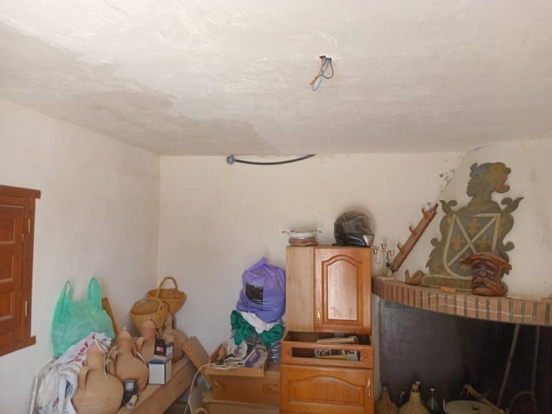 7 bedroom Finca/Country House for sale in Velez-Blanco with garage - € 395,000 (Ref: 9777206)