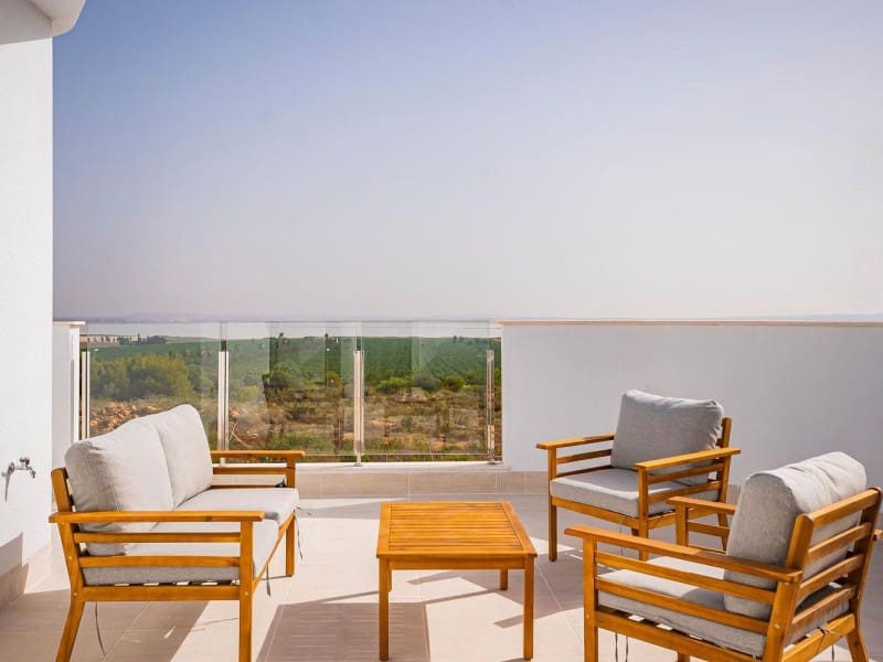 2 soveværelse Bungalow til salg i Torrevieja med swimmingpool - € 330.000 (Ref: 9825107)