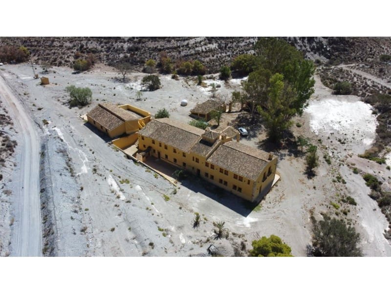 Finca/Country House for sale in Aguilas - € 800,000 (Ref: 9840420)