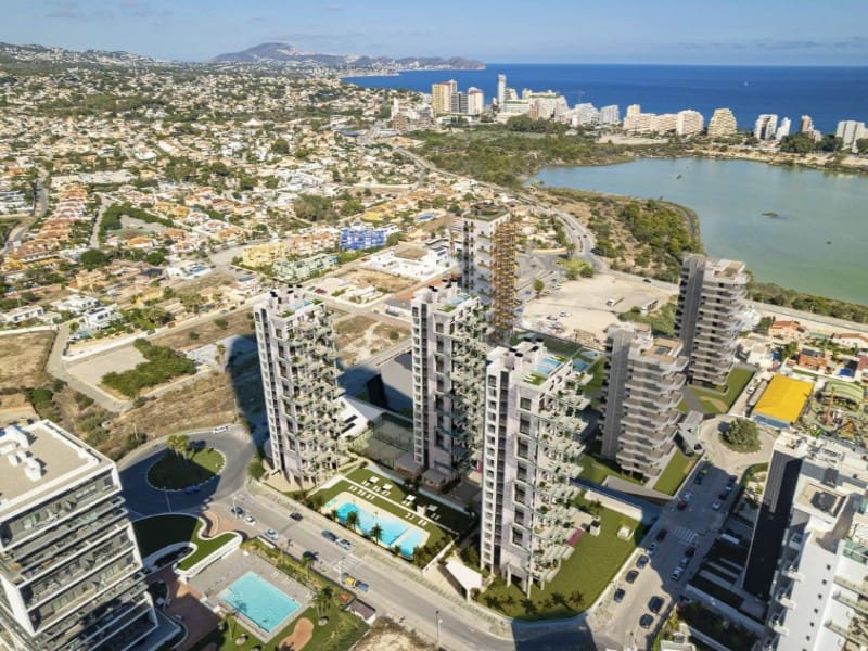2 bedroom Apartment for sale in Calpe / Calp with pool - € 450,000 (Ref: 9859983)