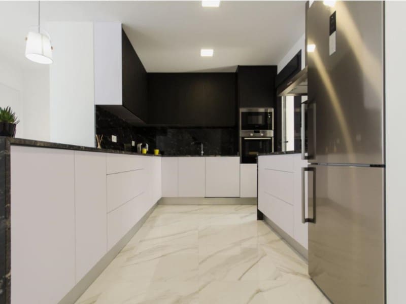 3 slaapkamer Villa te koop in San Miguel de Salinas met zwembad - € 630.000 (Ref: 9878727)