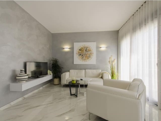 3 slaapkamer Villa te koop in San Miguel de Salinas met zwembad - € 630.000 (Ref: 9878727)