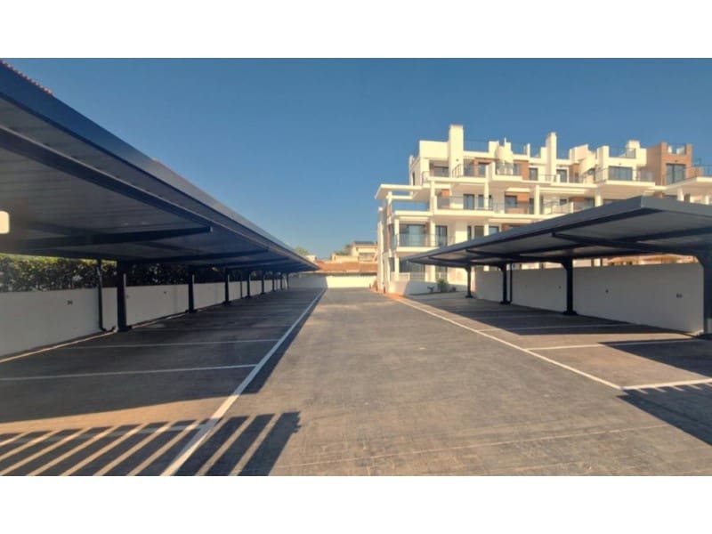 3 sovrum Lägenhet till salu i Denia med pool - 449 000 € (Ref: 9881840)