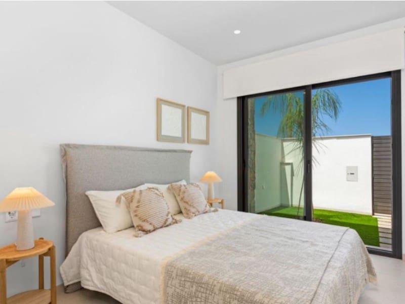 3 soverom Villa til salgs i Los Alcazares med svømmebasseng - € 519 900 (Ref: 9881853)