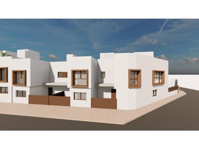 Pareado de 3 habitaciones en San Javier en venta con piscina - 299.900 € (Ref: 9888057)