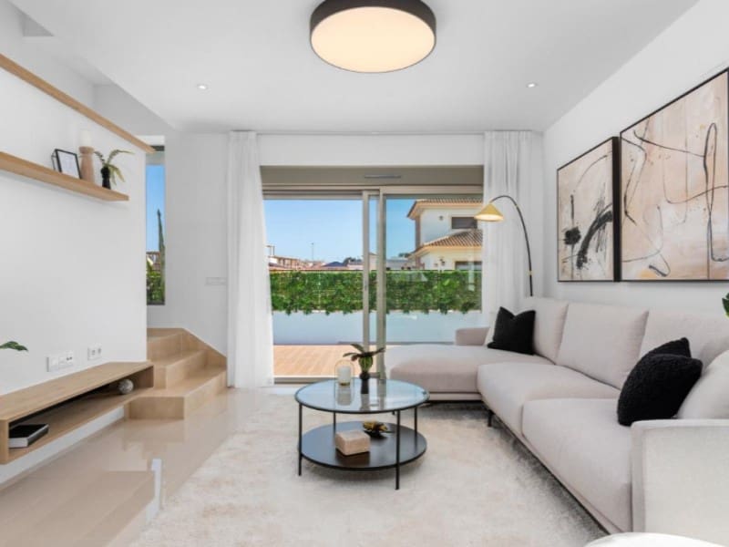 3 Zimmer Villa zu verkaufen in Los Alcazares mit Pool - 479.951 € (Ref: 9890304)