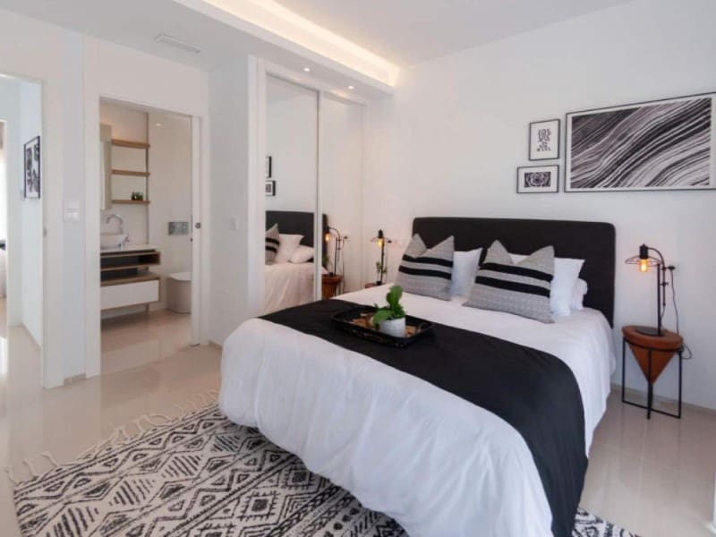 3 Zimmer Villa zu verkaufen in Los Alcazares mit Pool - 479.951 € (Ref: 9890304)