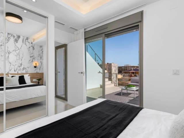 3 Zimmer Villa zu verkaufen in Centro, Los Alcázares mit Pool - 479.951 € (Ref: 9890304)
