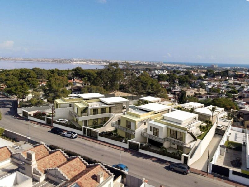 3 sovrum Villa till salu i Orihuela Costa med pool - 700 000 € (Ref: 9890306)