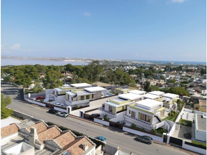 3 soveværelse Villa til salg i Orihuela Costa med swimmingpool - € 725.000 (Ref: 9890306)