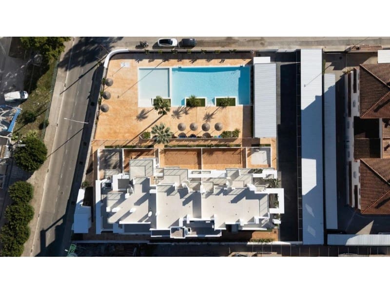 Apartamento de 2 habitaciones en Dénia en venta con piscina - 315.000 € (Ref: 9892226)