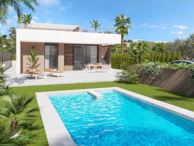 3 soveværelse Villa til salg i Vera Ciudad, Vera med swimmingpool garage - € 445.000 (Ref: 9892266)
