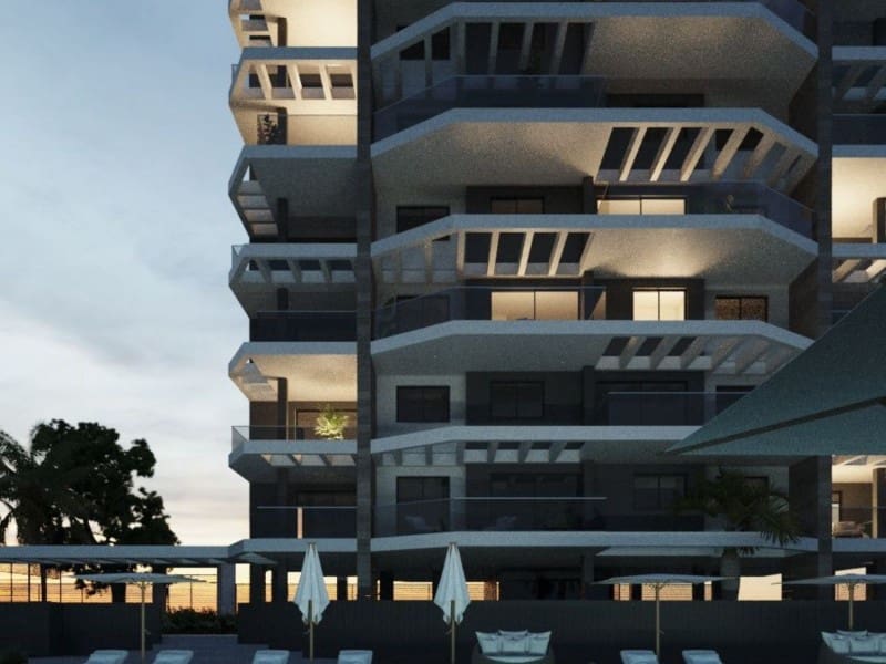 Apartamento de 3 habitaciones en Calpe / Calp en venta con piscina - 670.000 € (Ref: 9894414)