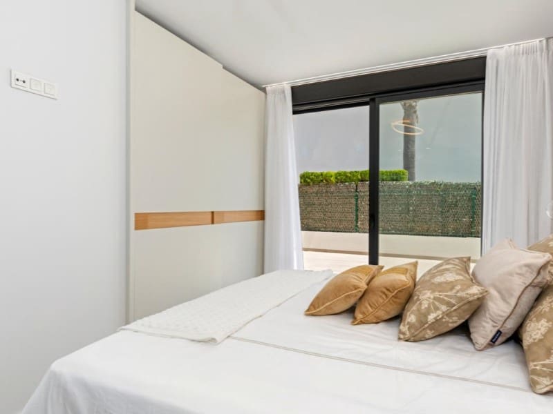 3 bedroom Villa for sale in Orihuela with pool - € 995,000 (Ref: 9894424)