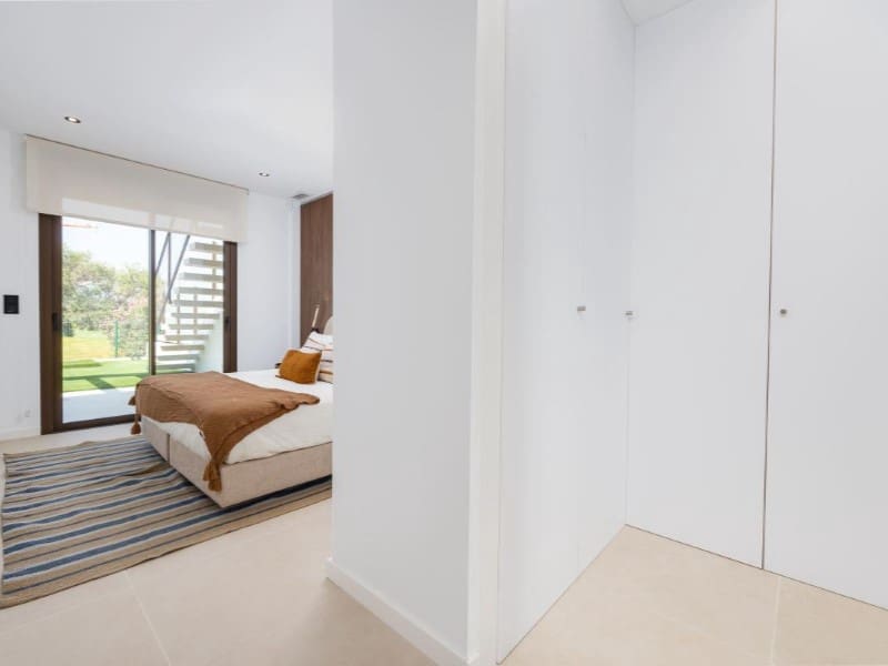 4 bedroom Villa for sale in Los Alcazares with pool garage - € 695,000 (Ref: 9900625)