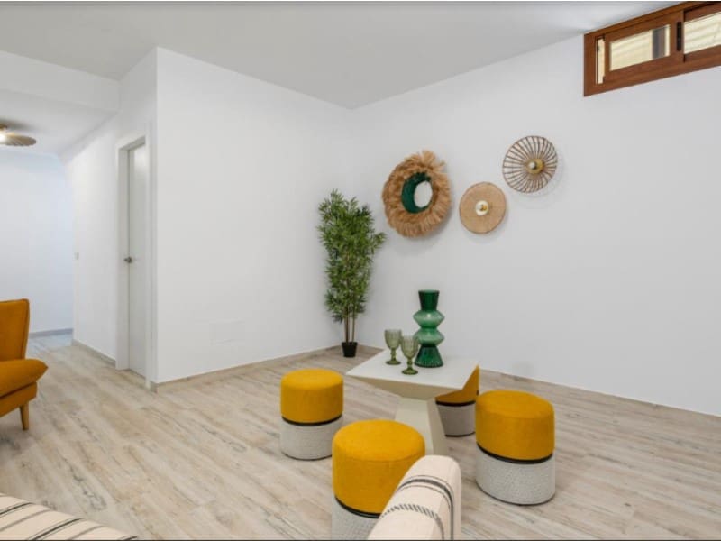 Chalet de 3 habitaciones en Vera en venta con piscina - 429.000 € (Ref: 9900627)