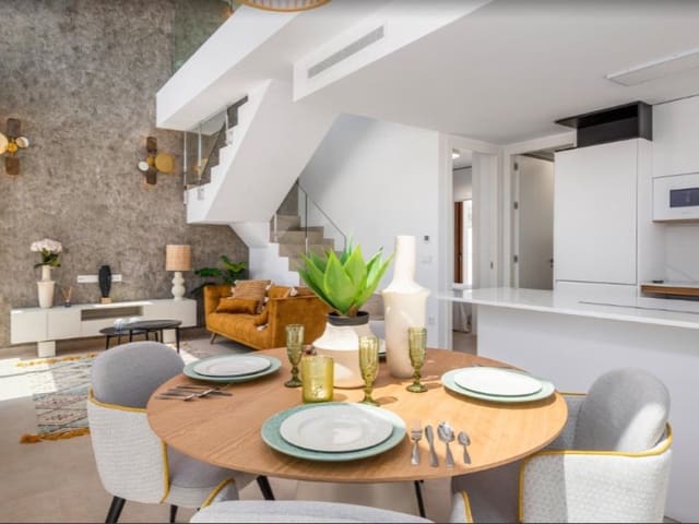 Chalet de 3 habitaciones en Vera Ciudad, Vera en venta con piscina - 429.000 € (Ref: 9900627)