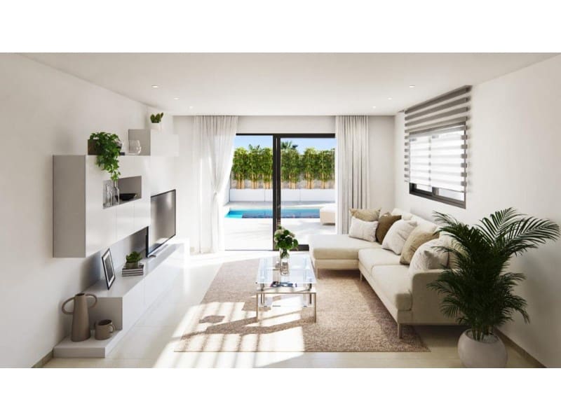 Chalet de 3 habitaciones en San Fulgencio en venta con piscina - 395.000 € (Ref: 9904579)