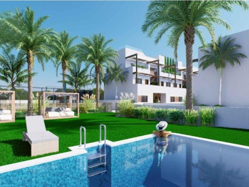 Apartamento de 2 habitaciones en Pilar de la Horadada en venta con piscina garaje - 339.000 € (Ref: 9904590)