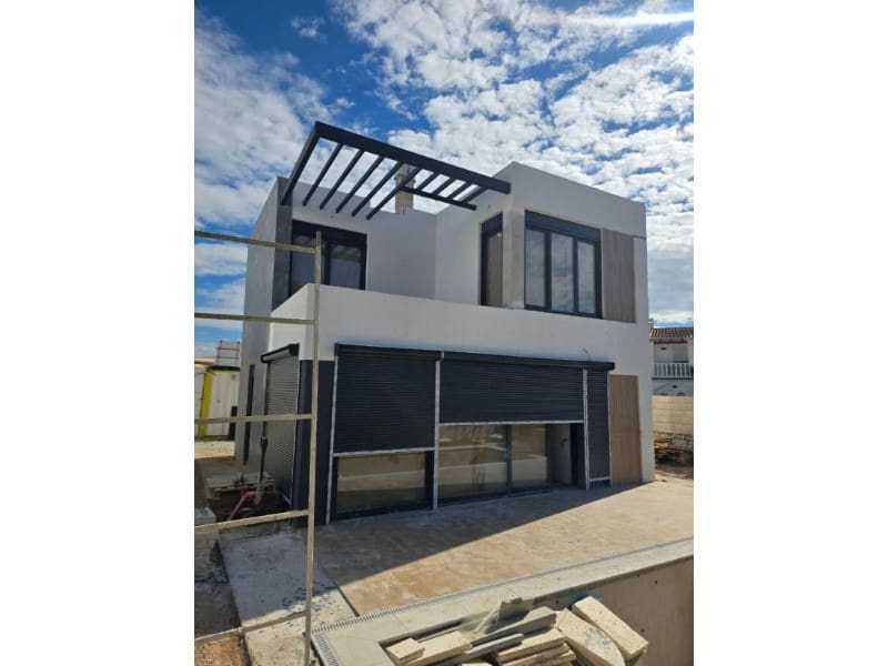 3 slaapkamer Villa te koop in Barranco Hondo met zwembad - € 555.000 (Ref: 9913056)