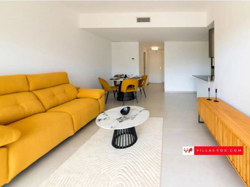 Apartamento de 3 habitaciones en San Miguel de Salinas en venta con piscina - 322.000 € (Ref: 9913070)