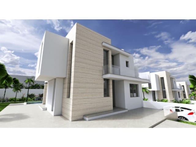 3 bedroom Villa for sale in Miramar - Torre del Moro, Torrevieja with pool garage - € 780,000 (Ref: 9916915)