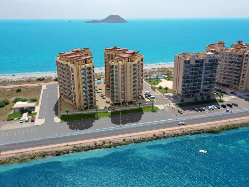 2 sypialnia Apartament na sprzedaż w La Manga del Mar Menor z basenem - 385 000 € (Ref: 9918052)