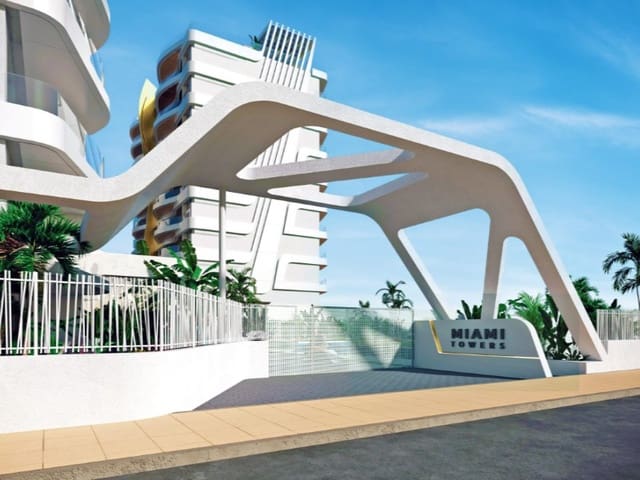 2 slaapkamer Appartement te koop in La Manga del Mar Menor met zwembad - € 950.000 (Ref: 9922178)