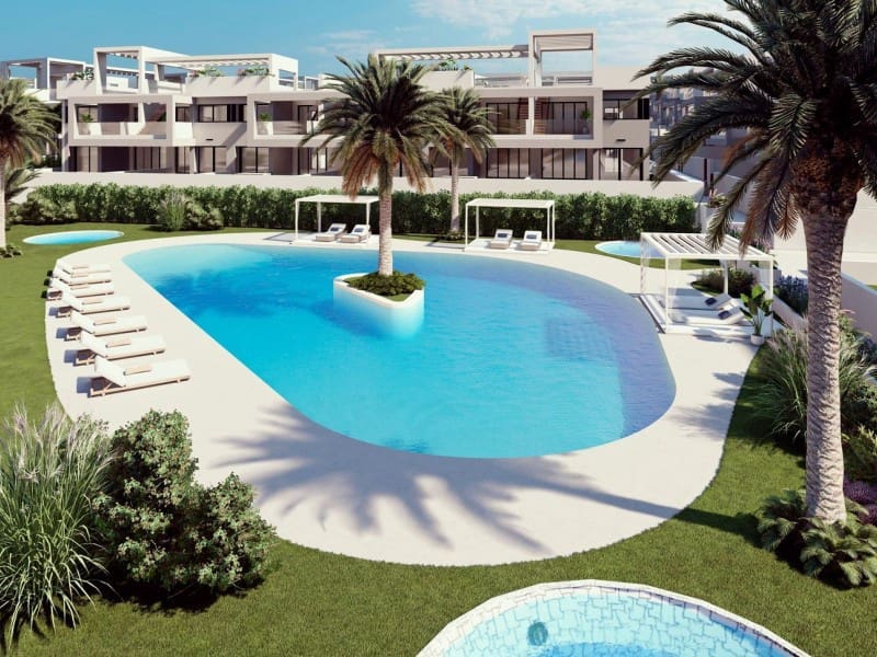 2 soverom Bungalow til salgs i Torrevieja med svømmebasseng - € 322 900 (Ref: 9927304)