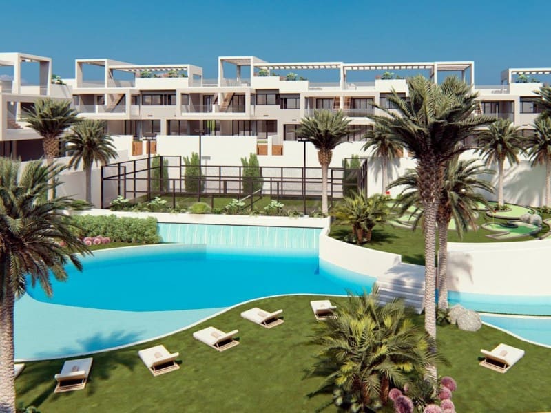 2 soverom Bungalow til salgs i Torrevieja med svømmebasseng - € 322 900 (Ref: 9927304)