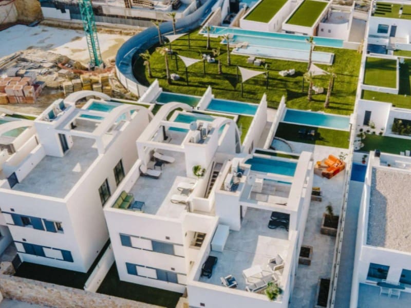 4 bedroom Apartment for sale in Rojales with pool - € 599,000 (Ref: 9927313)