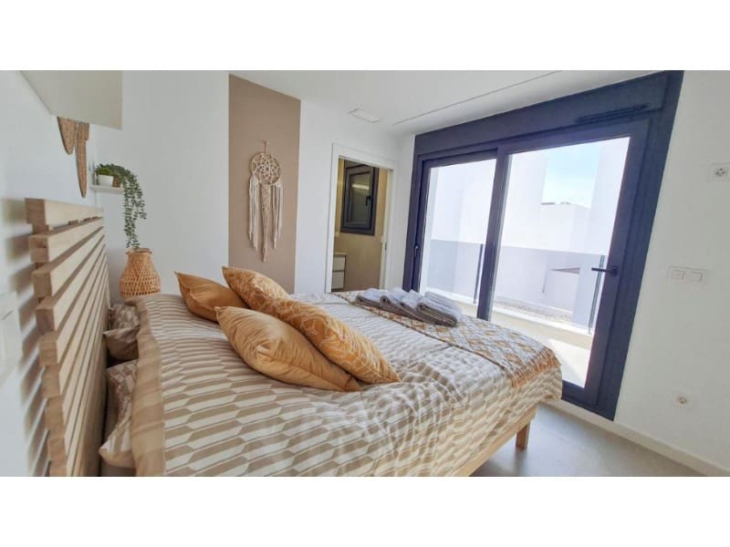 3 sypialnia Willa na sprzedaż w San Pedro del Pinatar z basenem - 445 000 € (Ref: 9927329)
