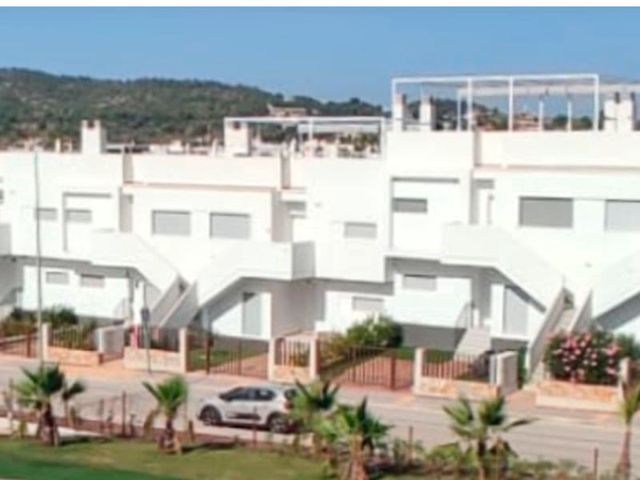 2 makuuhuone Huoneisto myytävänä paikassa Orihuela ciudad, Orihuela mukana uima-altaan - 309 900 € (Ref: 9939897)