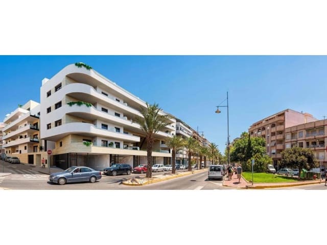 2 soverom Leilighet til salgs i Avenida Habaneras - Curva de Palangre, Torrevieja med svømmebasseng - € 470 000 (Ref: 9947826)