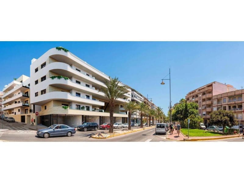3 slaapkamer Appartement te koop in Torrevieja met zwembad - € 460.000 (Ref: 9947831)