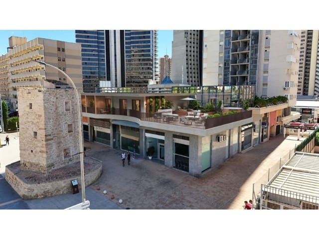 Lägenhet till salu i Playa Poniente, Benidorm med pool - 184 000 € (Ref: 9947847)