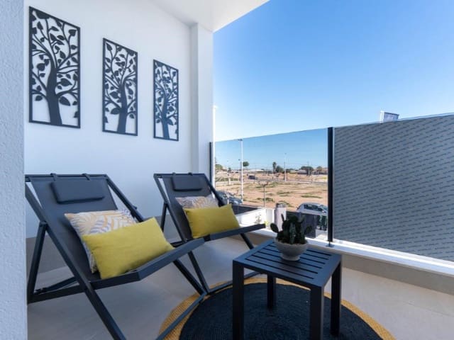 4 soverom Villa til salgs i San Pedro del Pinatar ciudad, San Pedro del Pinatar med svømmebasseng - € 890 000 (Ref: 9955916)